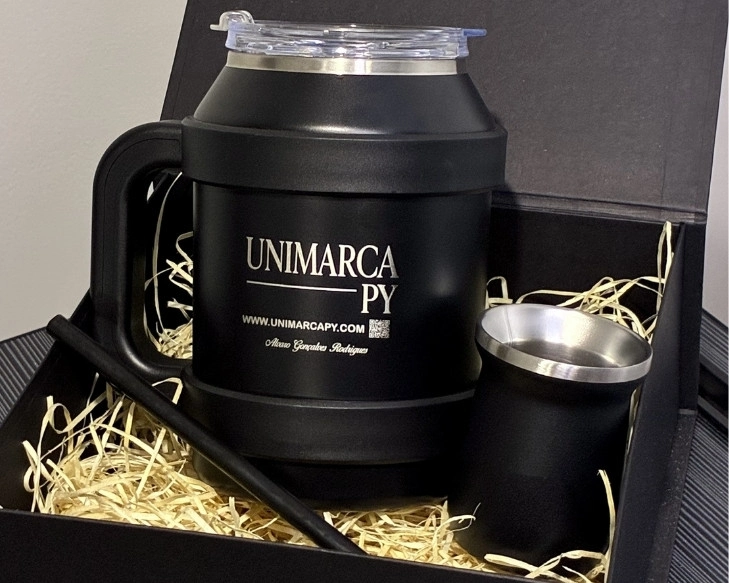 Kit corporativo de guampa y botella térmica personalizado